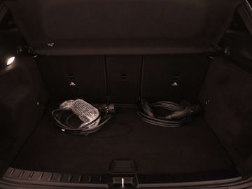 Car image 35