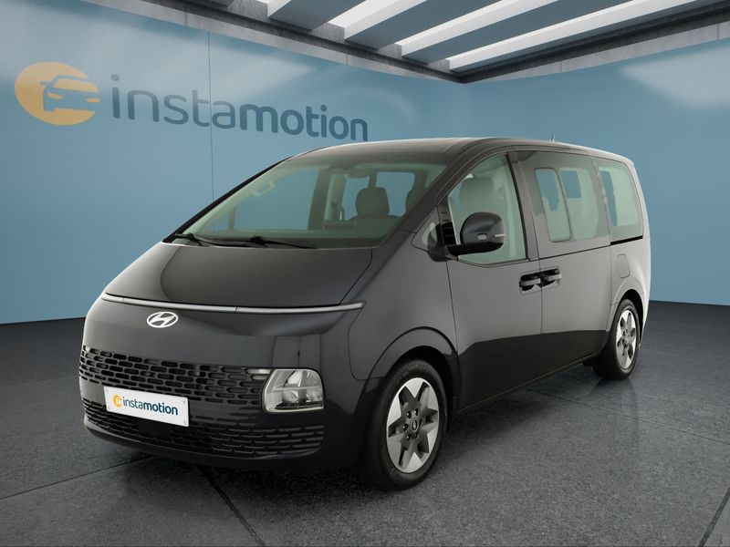 Hyundai Staria 2.2 CRDi