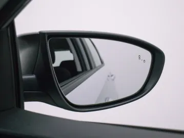 Car image 43