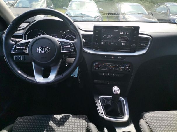 Kia Ceed 1.0 T-GDI 74 kW image number 6