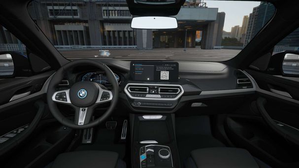 BMW iX3 80 kWh 210 kW image number 6