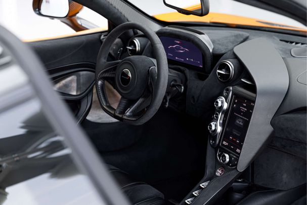 McLaren 720S 530 kW image number 32