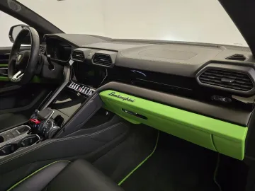 Car image 49