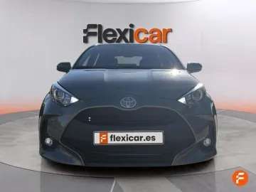 Car image 2