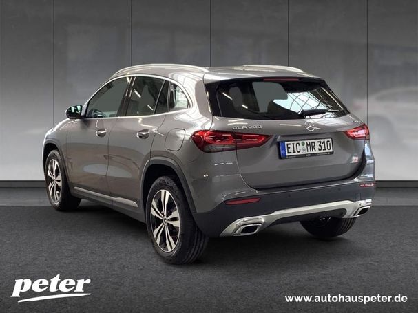 Mercedes-Benz GLA 200 Progressive 120 kW image number 4