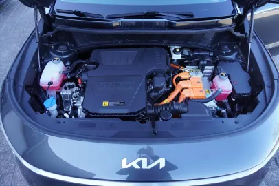 Car image 46