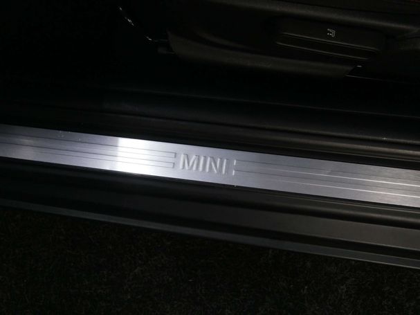 Mini One 55 kW image number 11