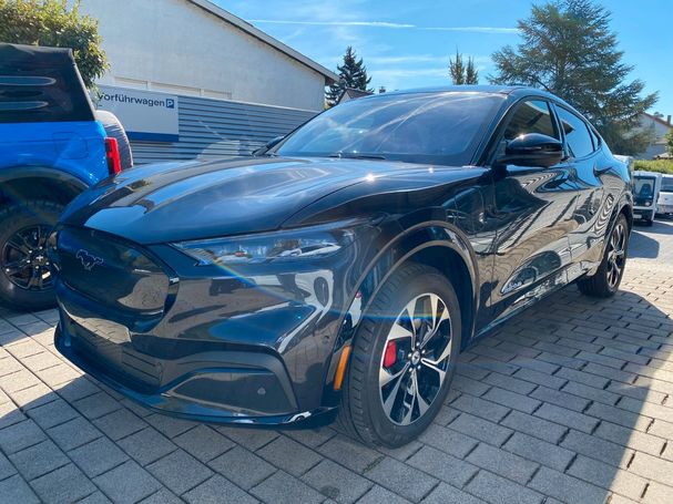 Ford Mustang Mach-E AWD 258 kW image number 6