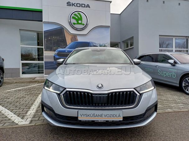 Skoda Octavia Combi 2.0 TDI DSG Ambition 110 kW image number 2