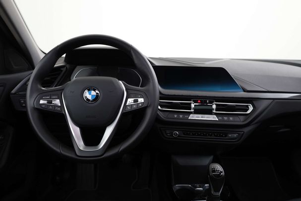 BMW 118i 103 kW image number 9