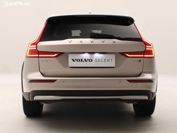 Volvo V60 Cross Country AWD B4 145 kW image number 11