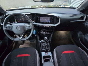 Car image 15