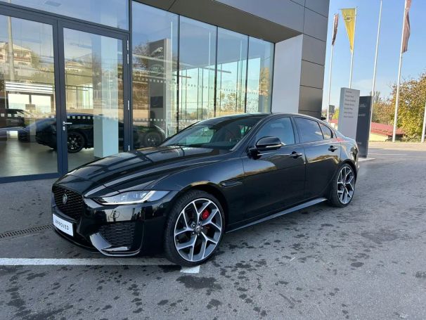 Jaguar XE 221 kW image number 1