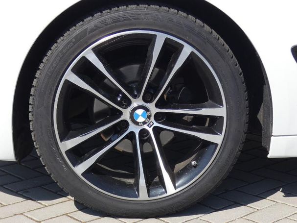 BMW 320i Gran Turismo xDrive 135 kW image number 23