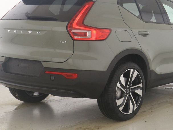 Volvo XC40 B4 Ultra Dark 145 kW image number 4