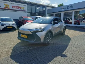 Car image 23