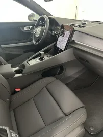 Car image 44