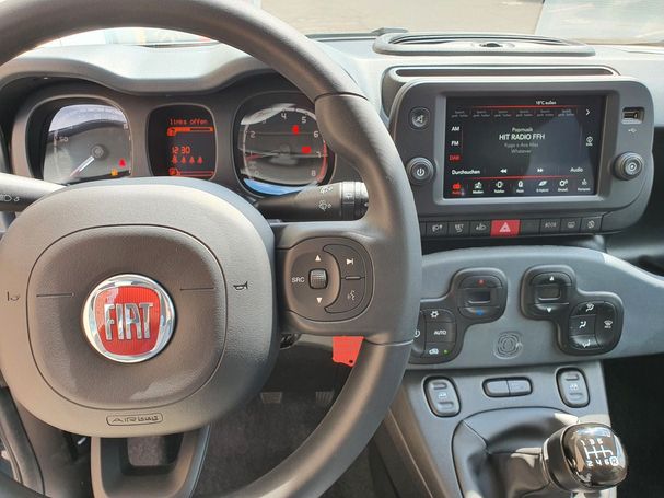 Fiat Panda 1.0 Hybrid GARMIN 51 kW image number 9