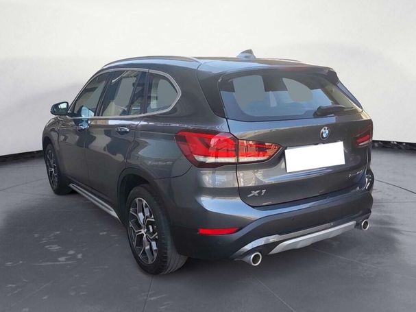 BMW X1 sDrive18d xLine 110 kW image number 6