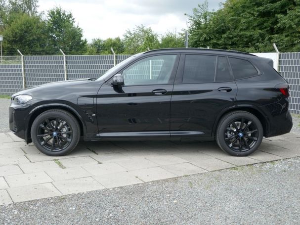 BMW X3 30e xDrive 215 kW image number 3