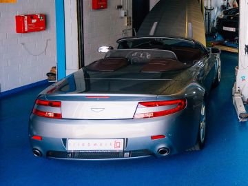 Car image 22