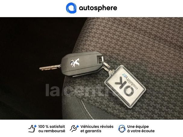 Peugeot 308 1.2 PureTech 110 Active 81 kW image number 32