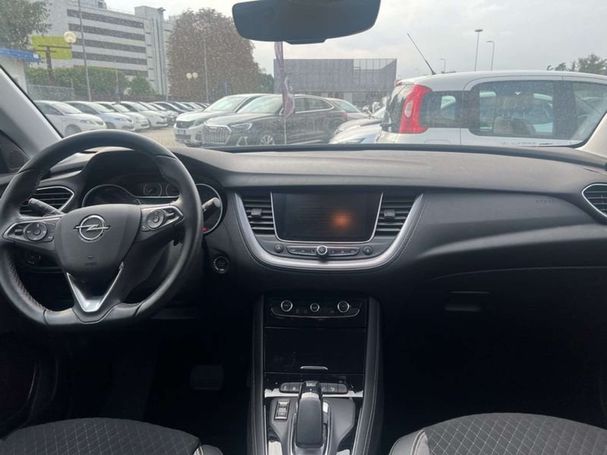 Opel Grandland X 1.6 Hybrid 165 kW image number 8