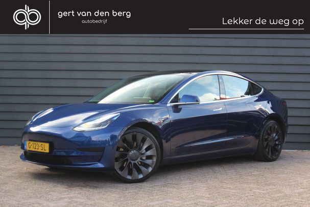 Tesla Model 3 60 Plus 239 kW image number 1