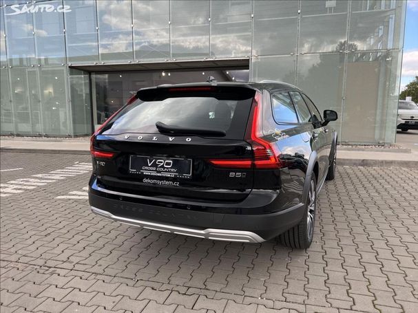 Volvo V90 Cross Country AWD B5 173 kW image number 6