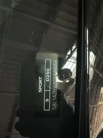Car image 32