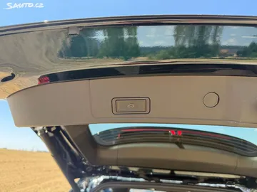 Car image 39