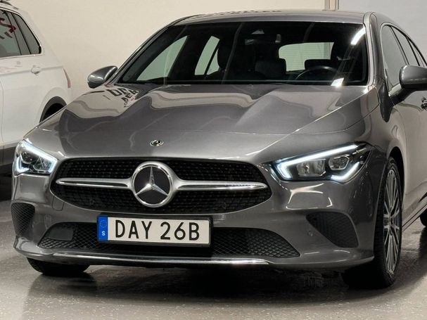 Mercedes-Benz CLA 180 Shooting Brake 7G-DCT 100 kW image number 2