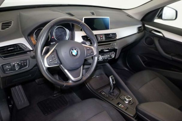 BMW X1 sDrive18d Advantage 110 kW image number 7