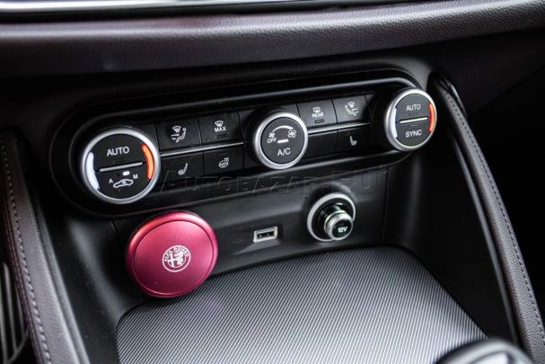 Alfa Romeo Stelvio 2.0 206 kW image number 37