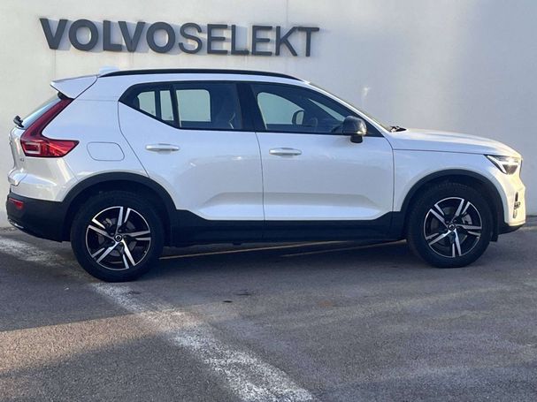 Volvo XC40 B3 Plus 120 kW image number 3