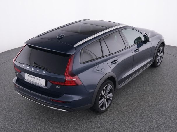 Volvo V60 Cross Country AWD B4 145 kW image number 19