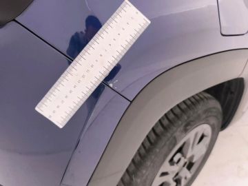 Car image 36