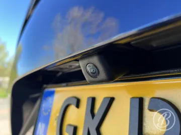 Car image 49