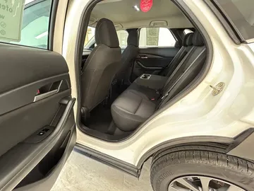 Car image 29