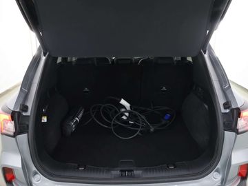 Car image 37