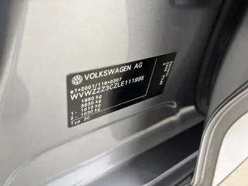 Car image 40