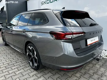 Car image 35