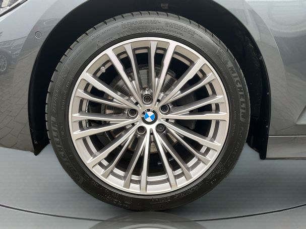 BMW 320d xDrive Luxury Line 140 kW image number 9