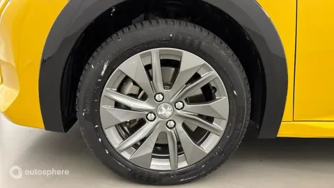 Car image 20