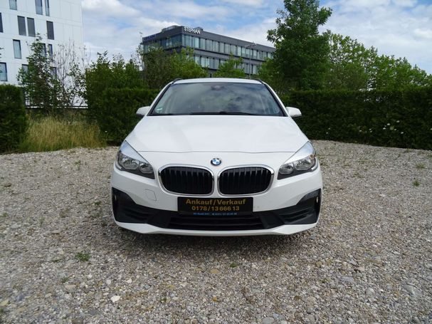 BMW 216d Active Tourer Advantage 85 kW image number 3