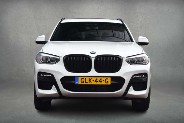 BMW X3 xDrive30e M Sport 215 kW image number 8