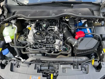 Car image 40
