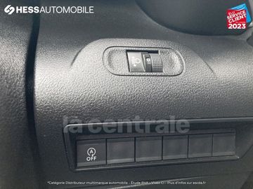 Car image 36