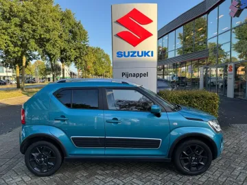Car image 4