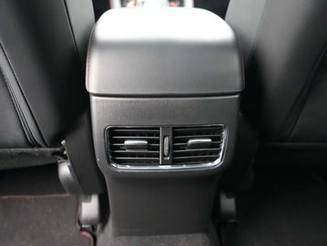 Car image 36